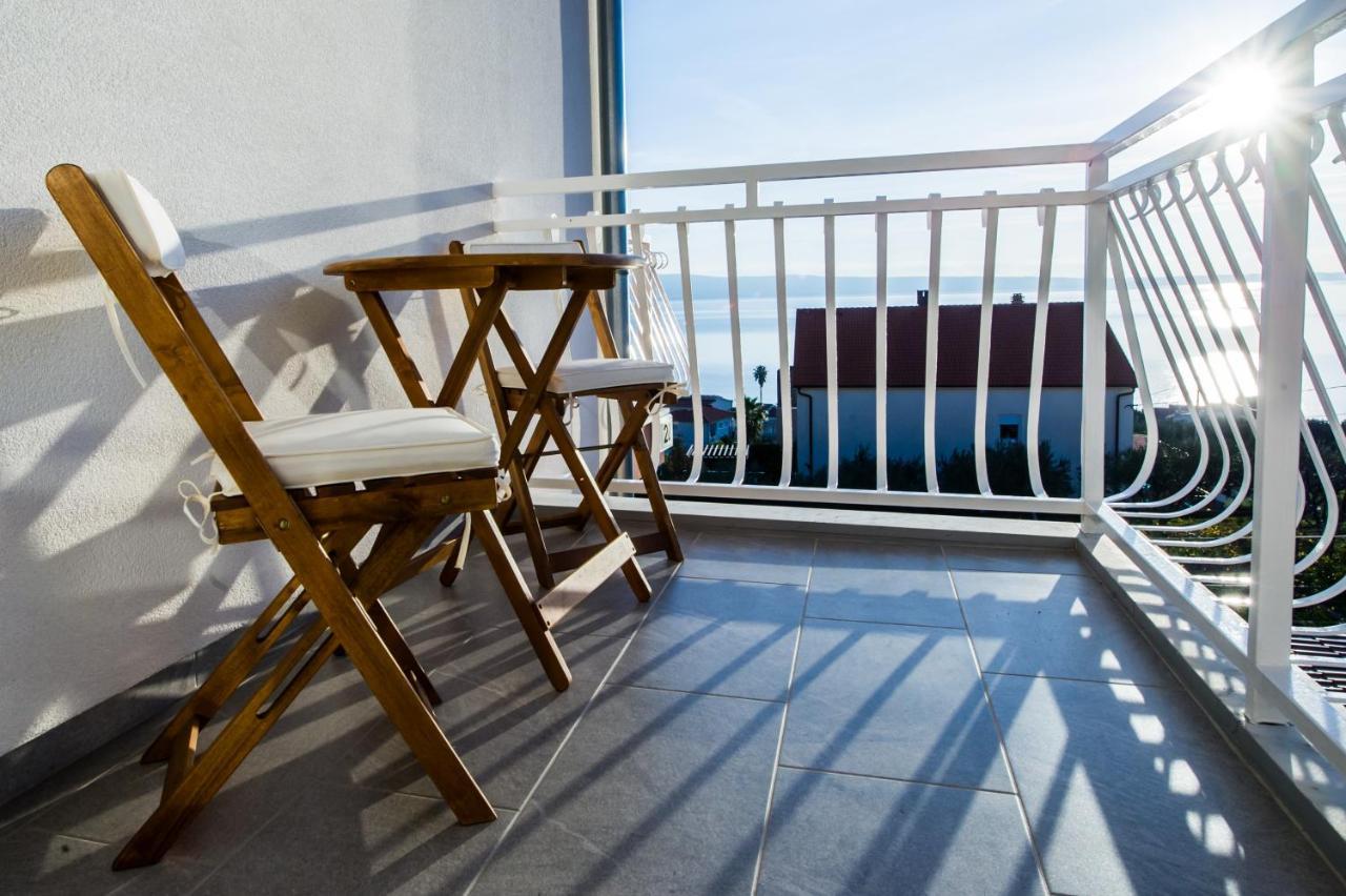 Apartments Nino Podstrana Luaran gambar