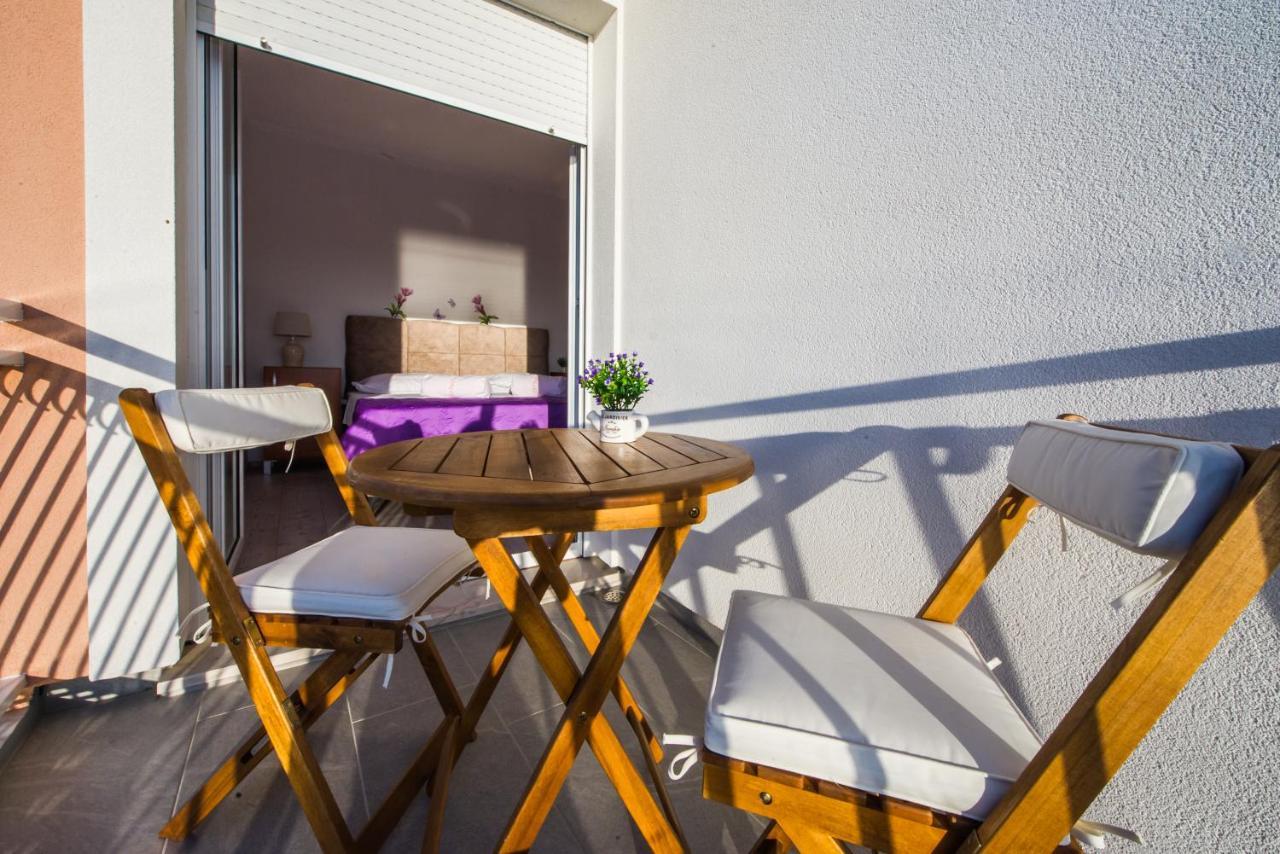 Apartments Nino Podstrana Luaran gambar